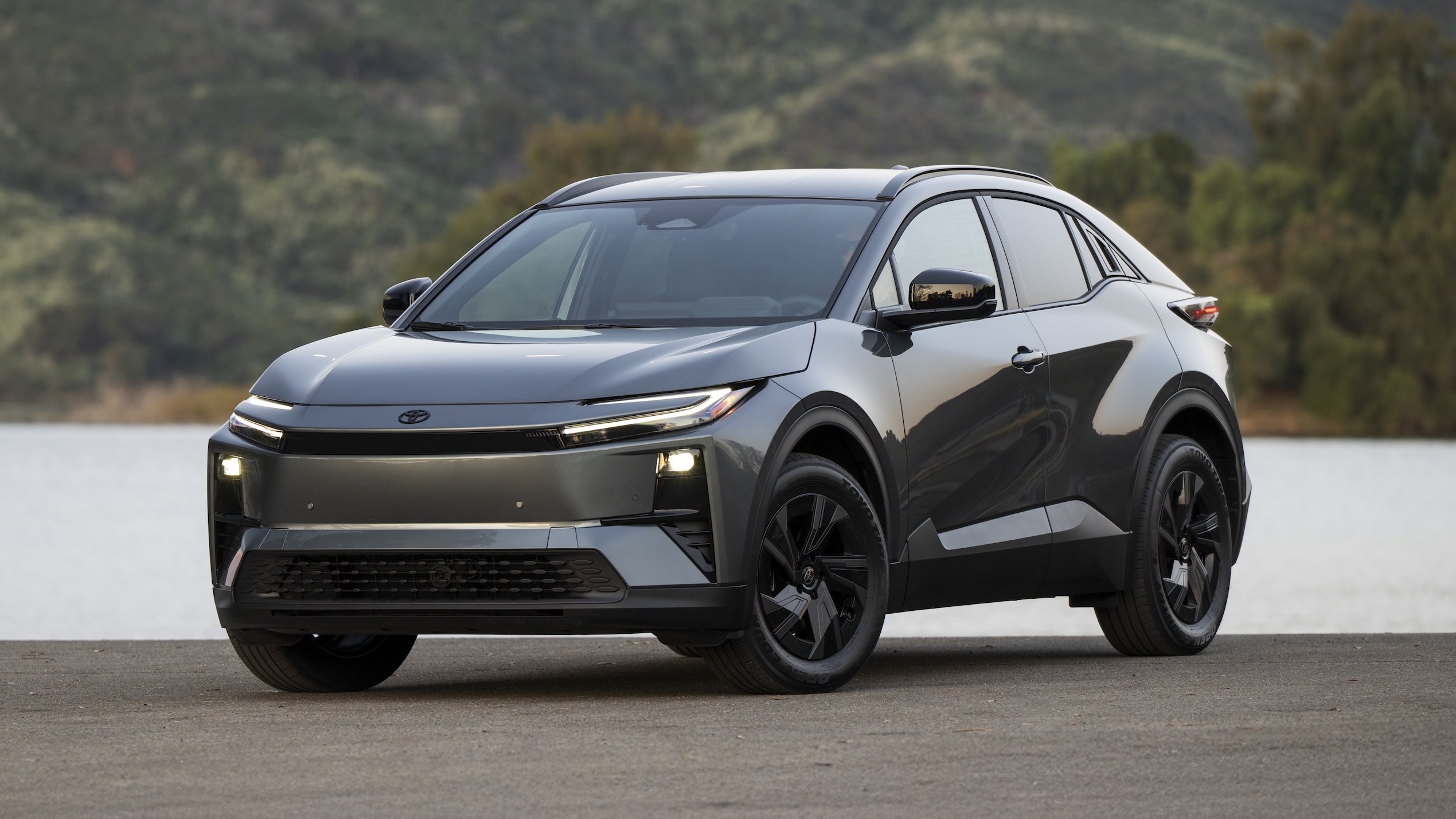 2026 Toyota C-HR SE electric SUV in Overcast gray, front three-quarter view