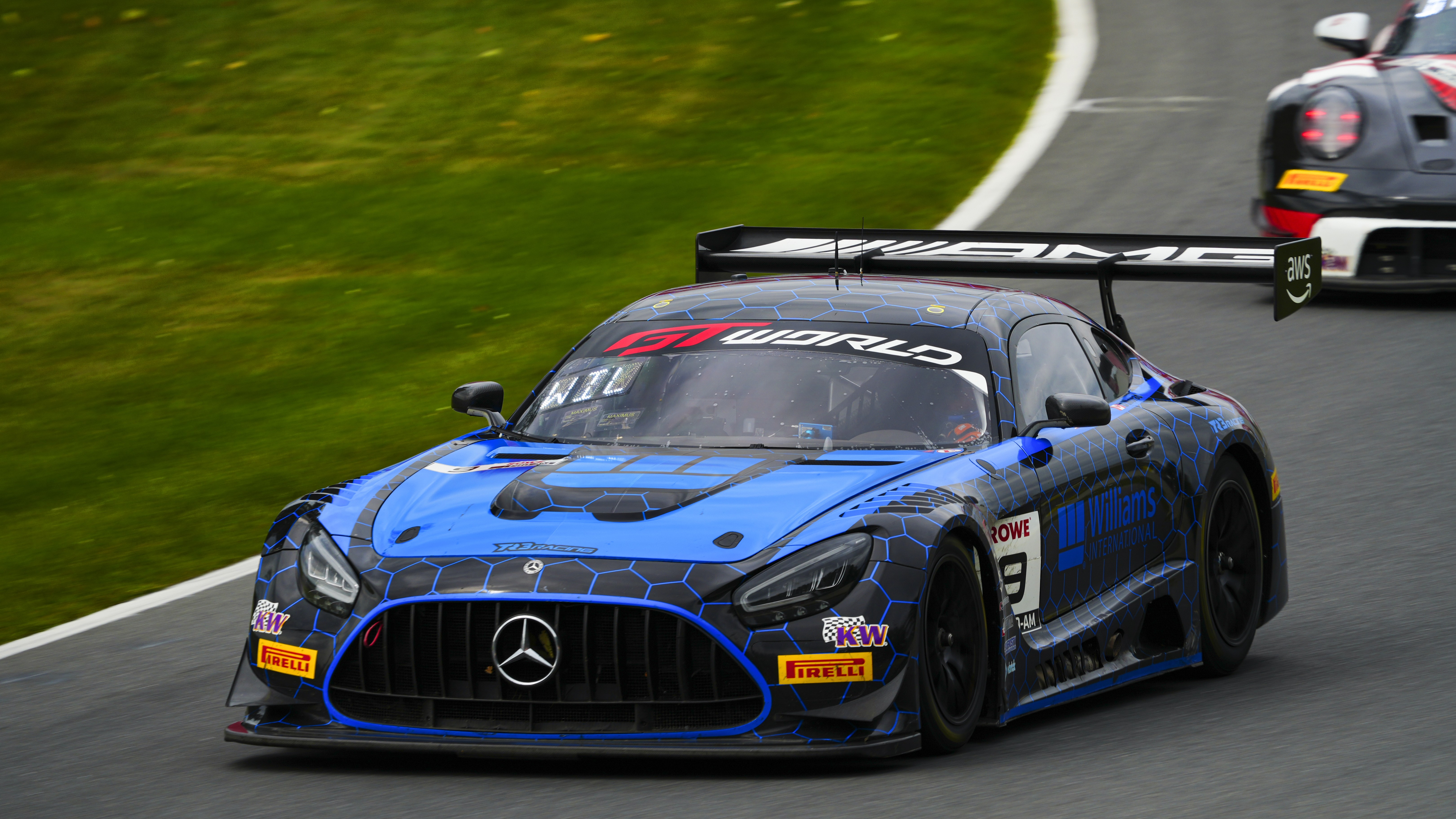 No. 9 TR3 Racing Mercedes-AMG GT3 racing at Road America