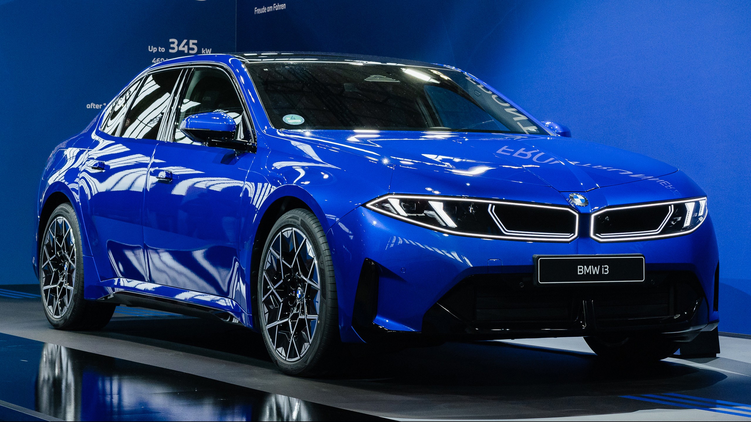 New BMW i3, lead car for the elite men at the 2026 BMW Berlin Marathon