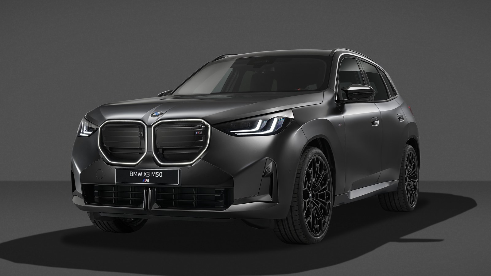 2027 BMW X3 M50 xDrive Black Package, front three-quarter view