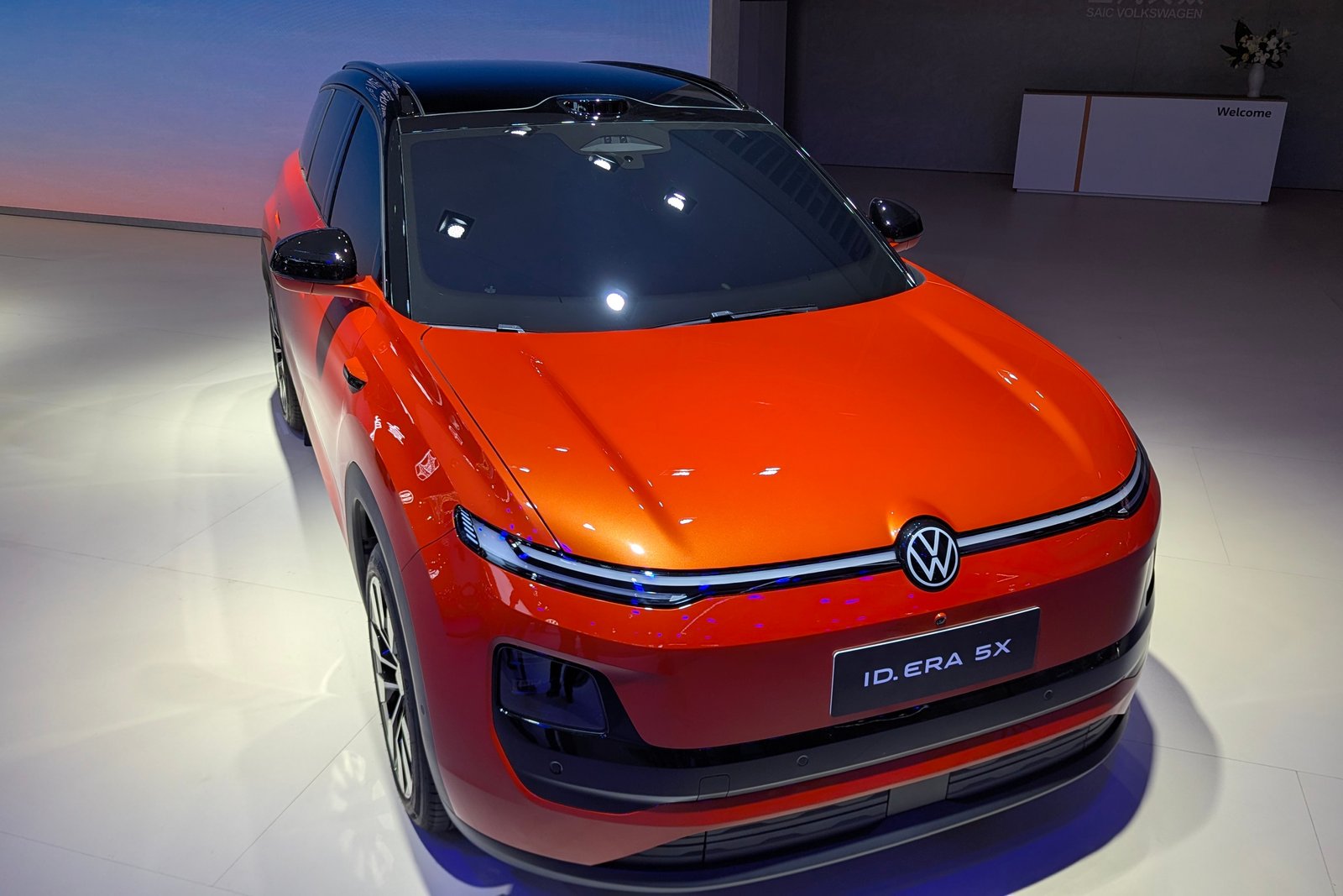 Roof-mounted lidar module on Volkswagen ID.ERA 5X