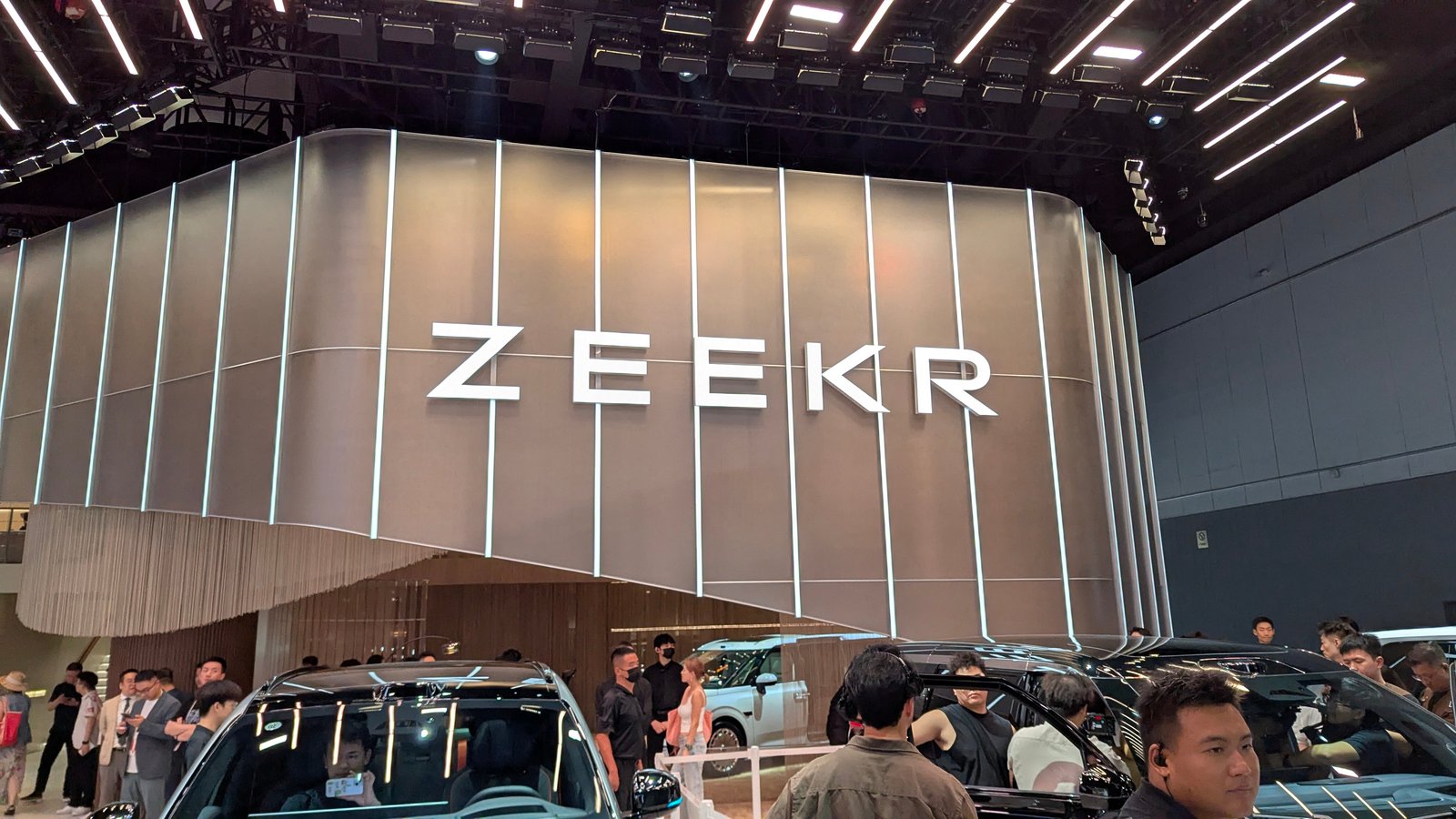 Zeekr stand with visitors at the 2026 Chengdu Motor Show