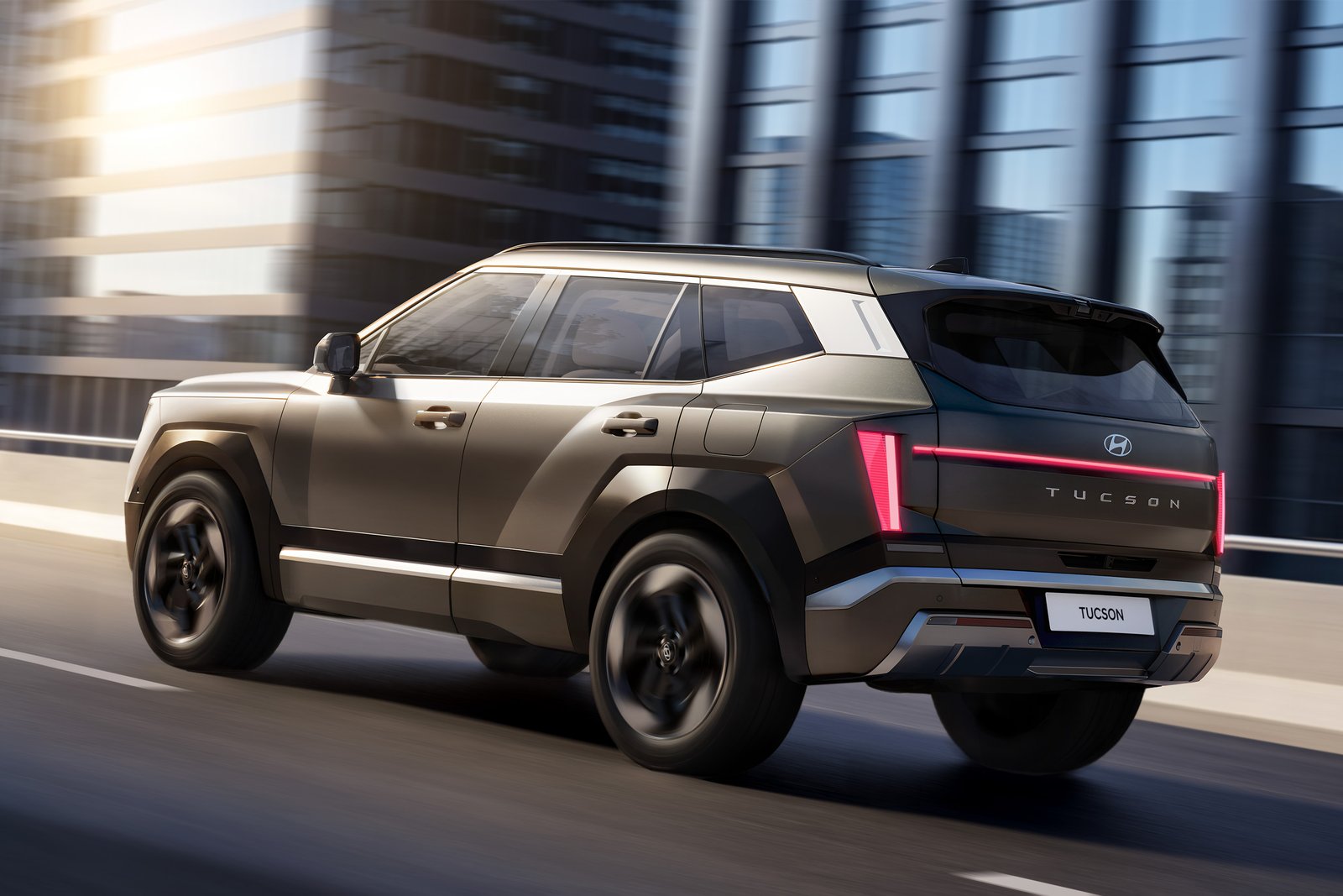 Rear view of the new Hyundai Tucson with prism-style taillights