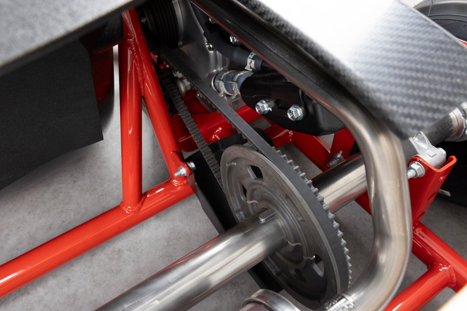 Close-up of the GR KART belt drive and rear axle pulley