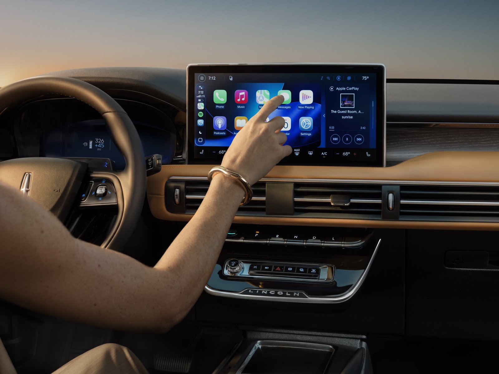 Driver using the 13.2-inch touchscreen in the 2027 Lincoln Corsair