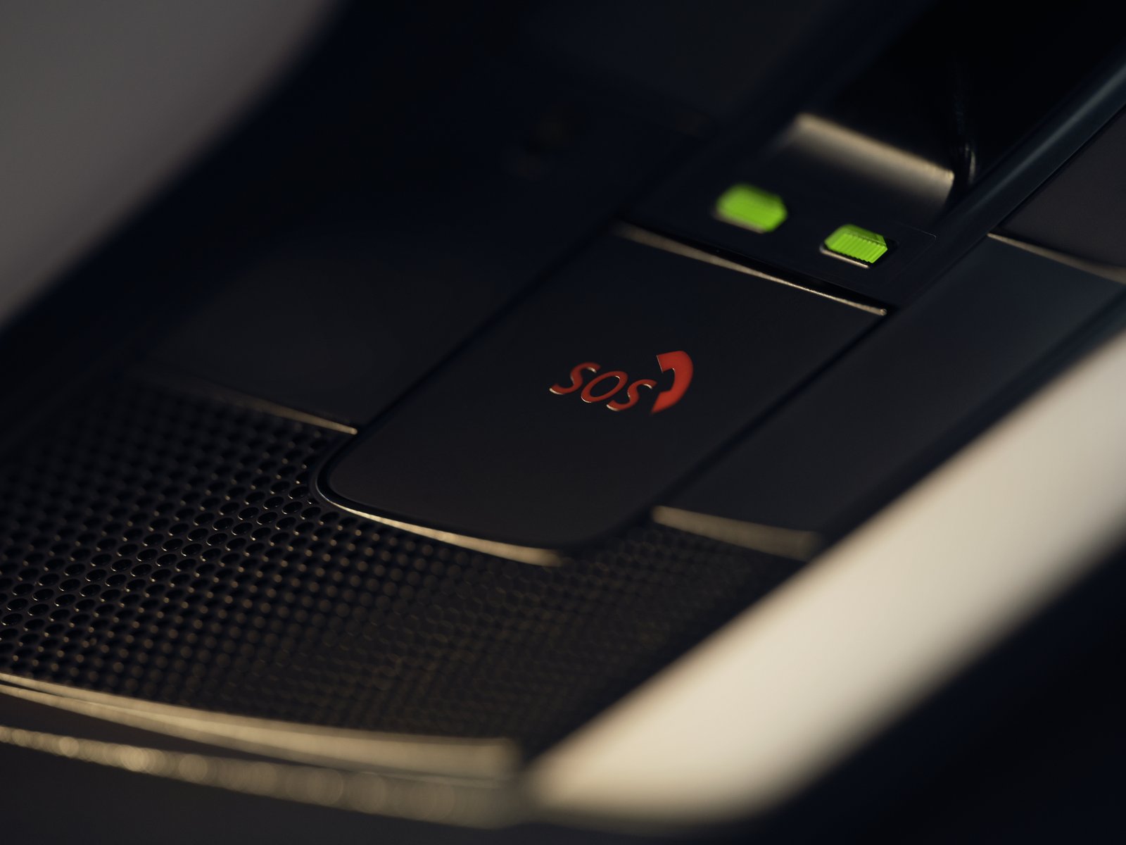 SOS emergency call button in an Infiniti overhead console