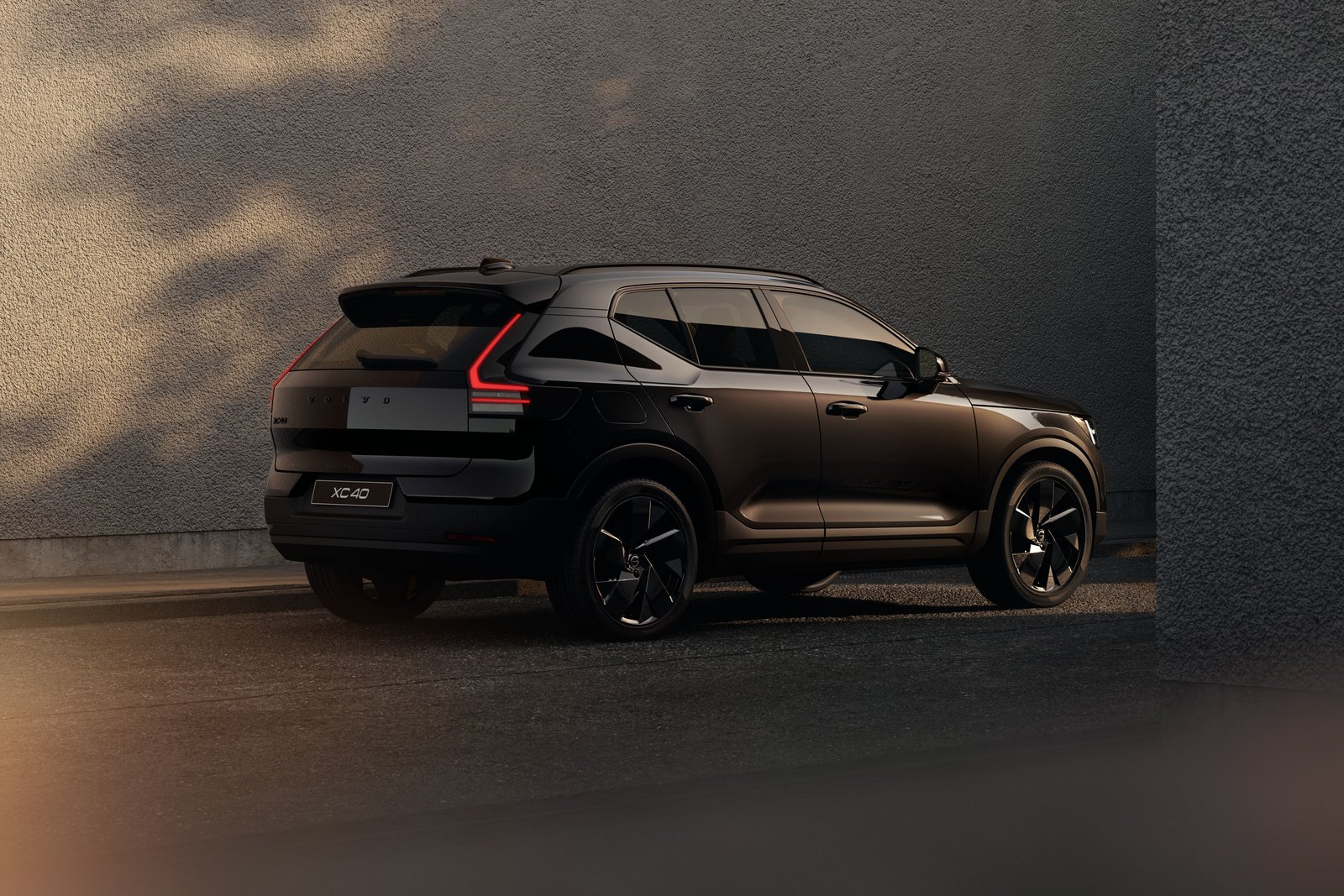 Refreshed Volvo XC40 rear three-quarter view showing new LED taillights