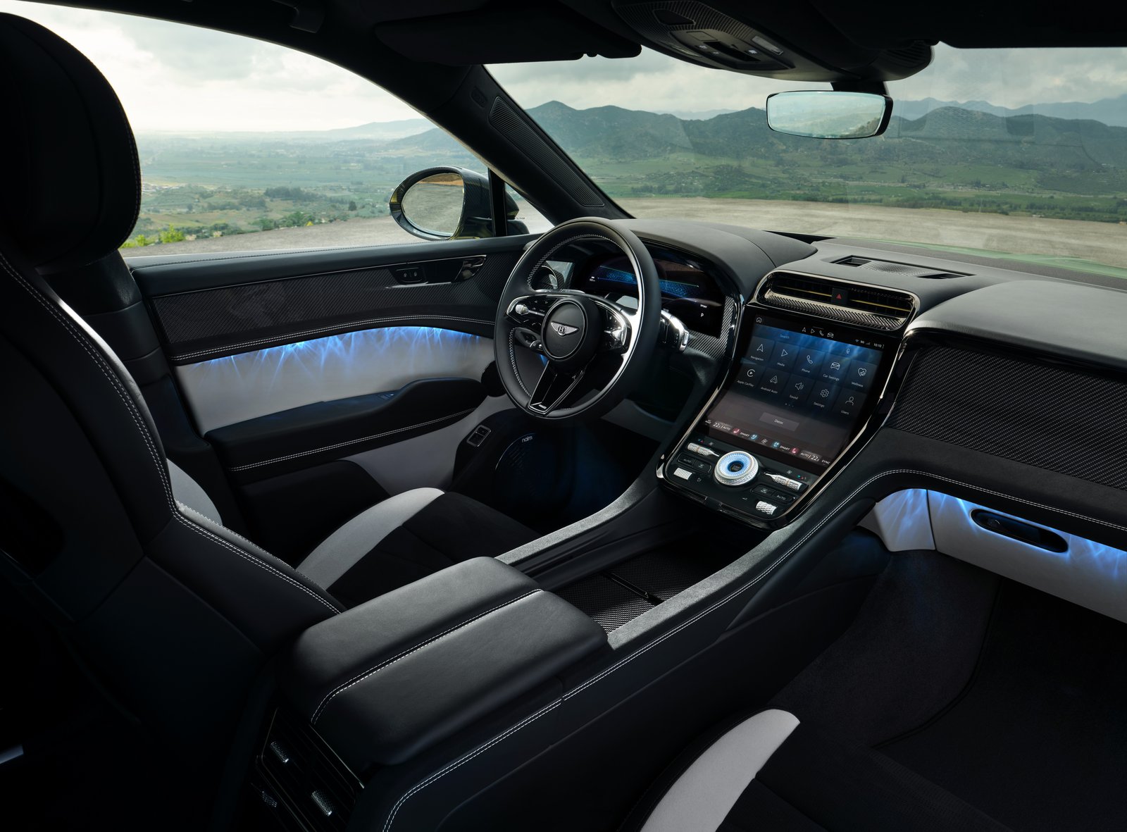 Bentley Torcal dashboard and front seats, dark interior