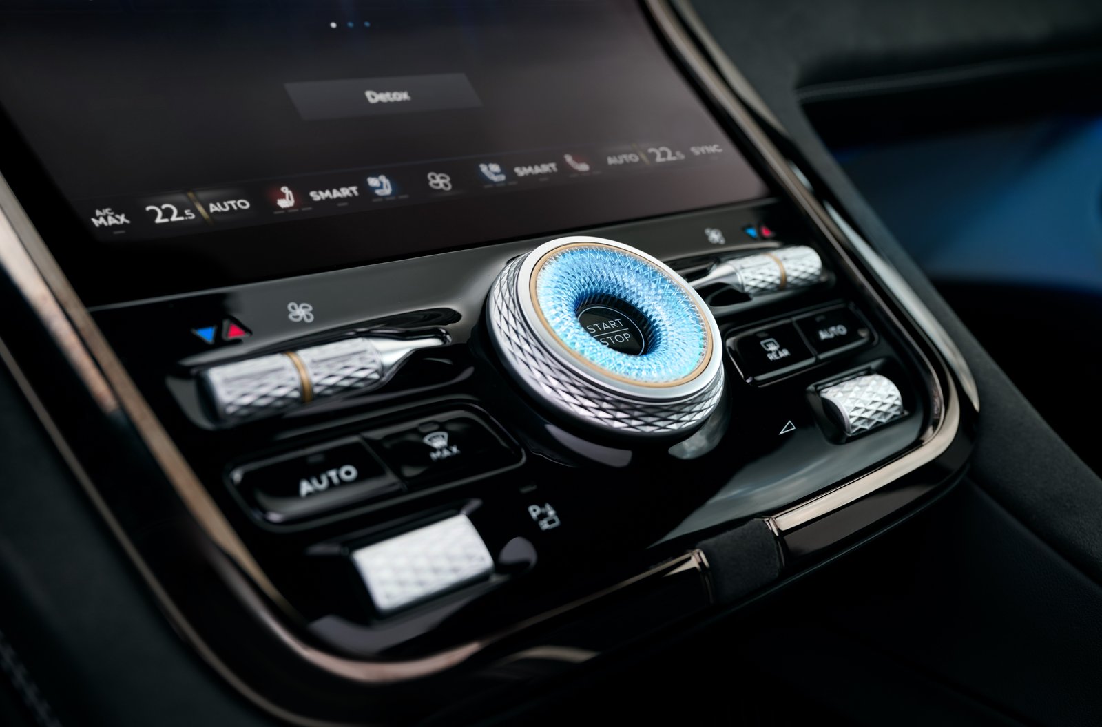 Bentley Torcal center console with physical switches and knurled dial