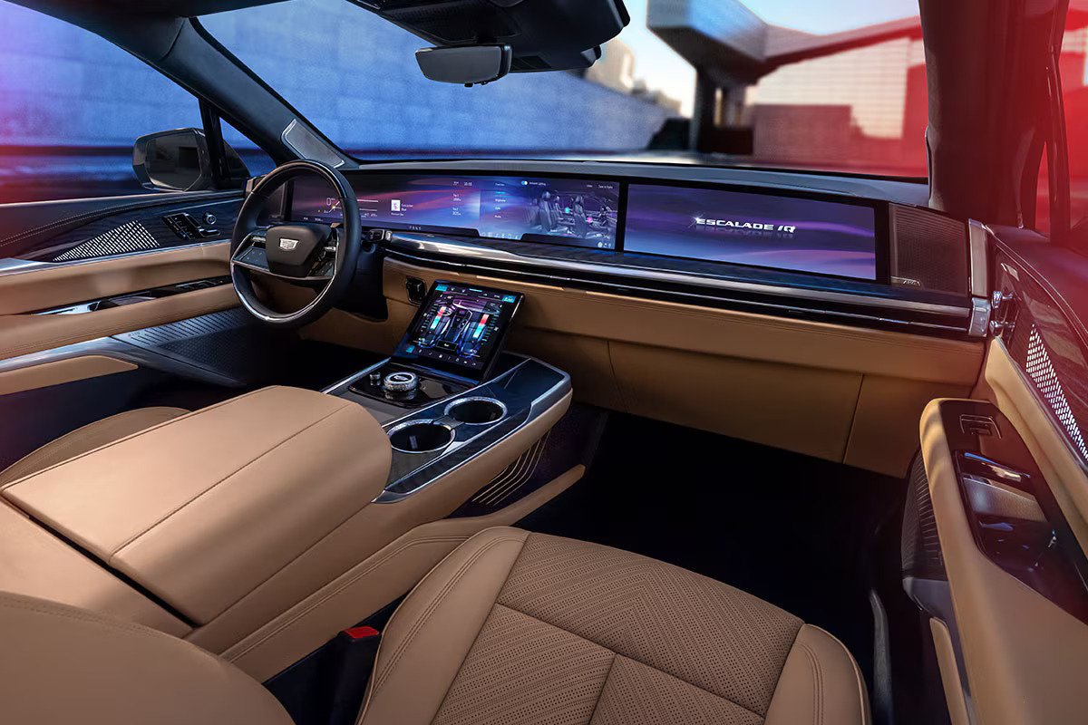 Cadillac Escalade IQ interior with 55-inch Horizon Display