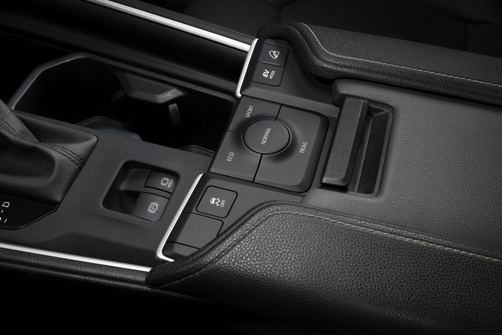Drive-mode buttons and EV Mode switch on the Grand Highlander console