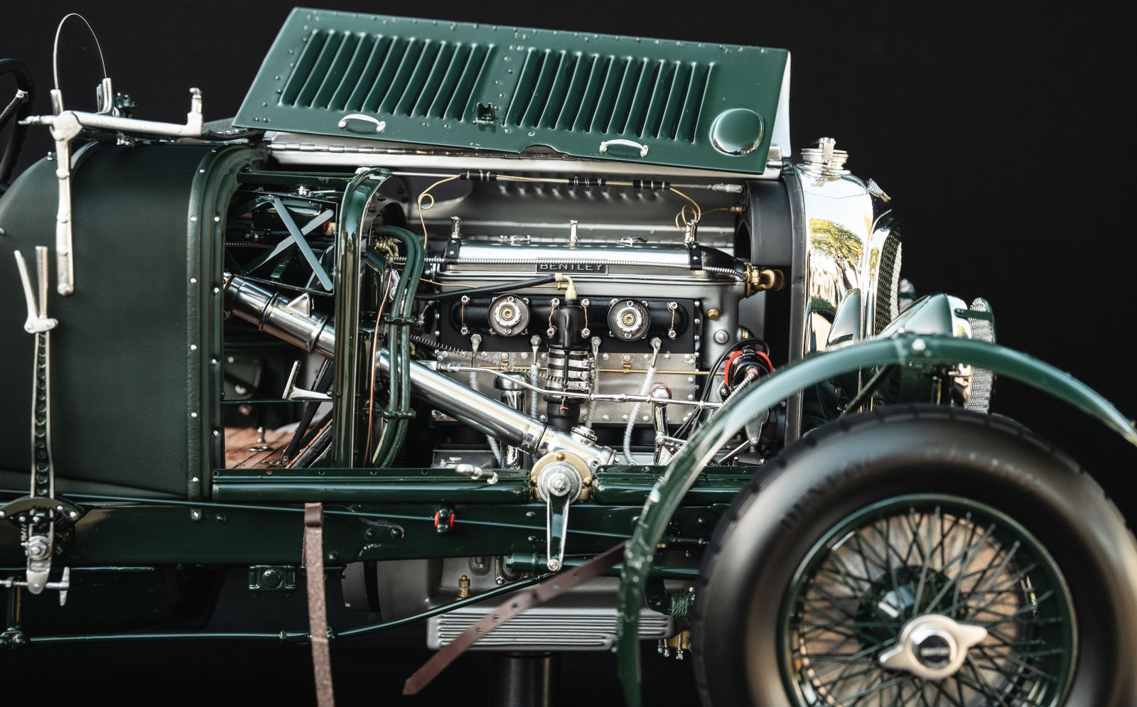 Engine detail of the Amalgam 1:8 scale Bentley Blower model