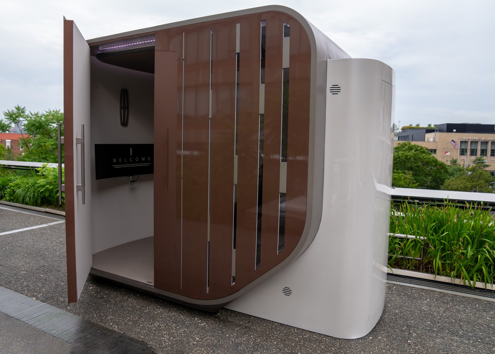 Lincoln Sanctuary pod with door open on the High Line