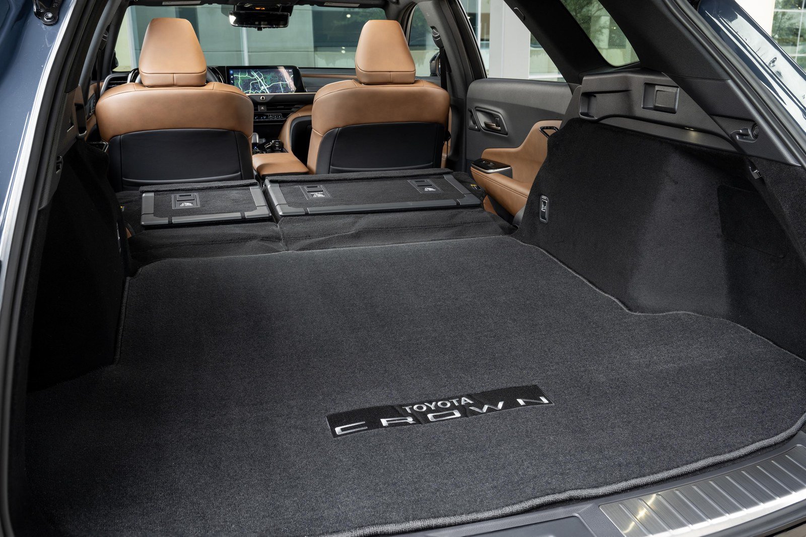 Crown Signia cargo area with rear seats folded flat