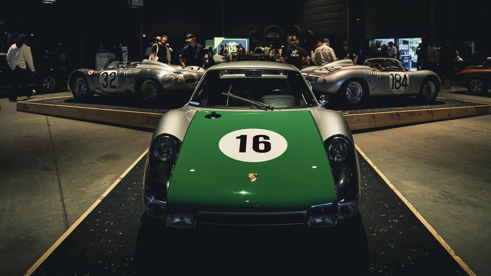 Porsche 904 Carrera GTS number 16 at Luftgekühlt 12