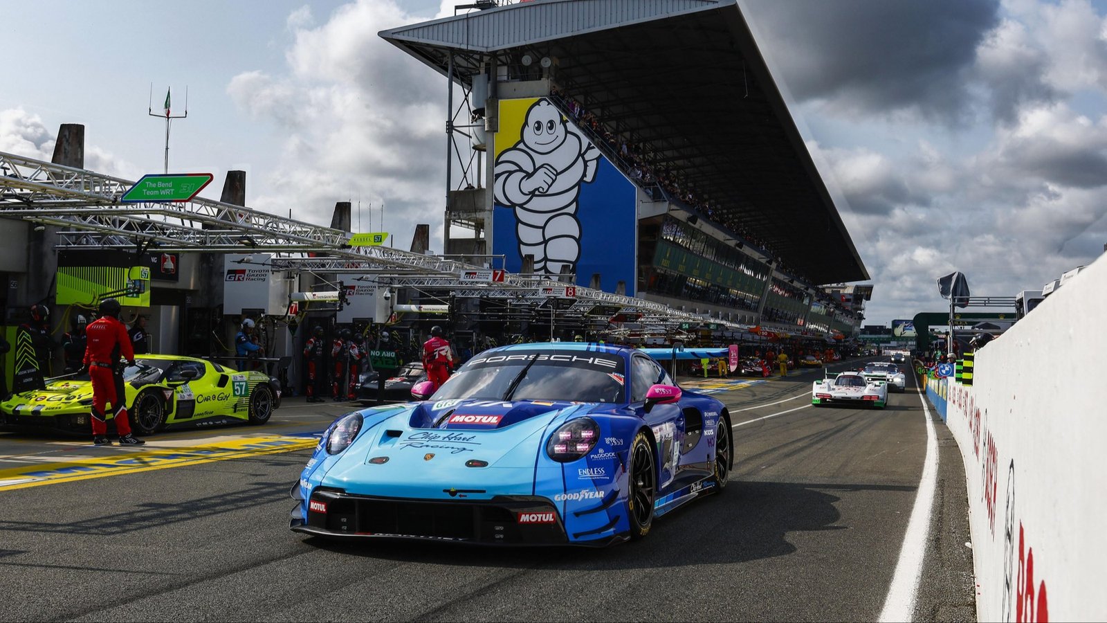 Chip Hart Racing Porsche 911 GT3 R in the Le Mans pit lane