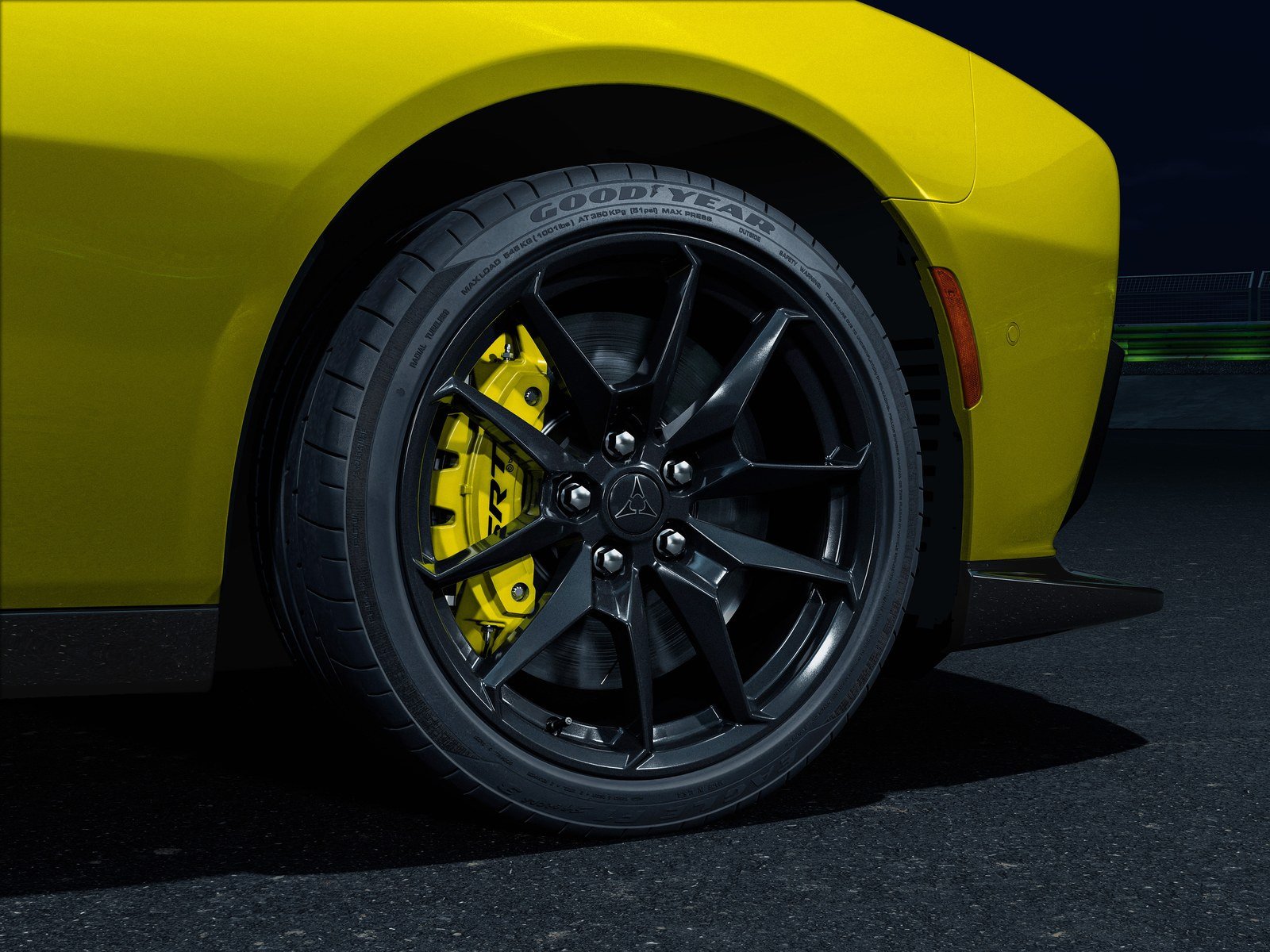 Super Bee forged wheel, Goodyear tire and Hyper Lime Brembo caliper