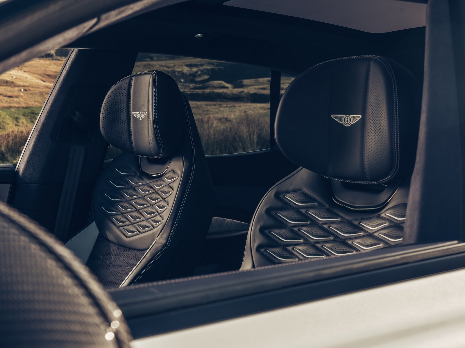 Quilted black leather front seats in the Bentley Torcal First Edition
